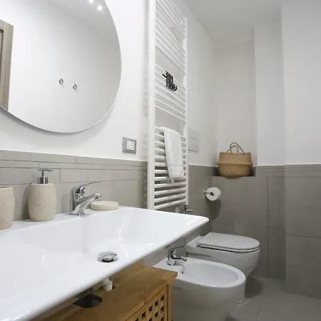 Apartment Le Stanze Di Mami Salerno